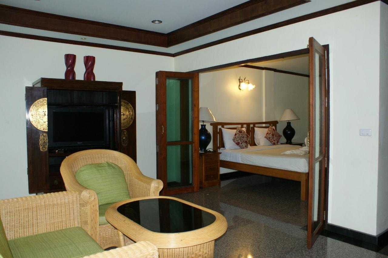 Prince Edouard Apartments & Resort Sha Extra Plus Patong Ngoại thất bức ảnh