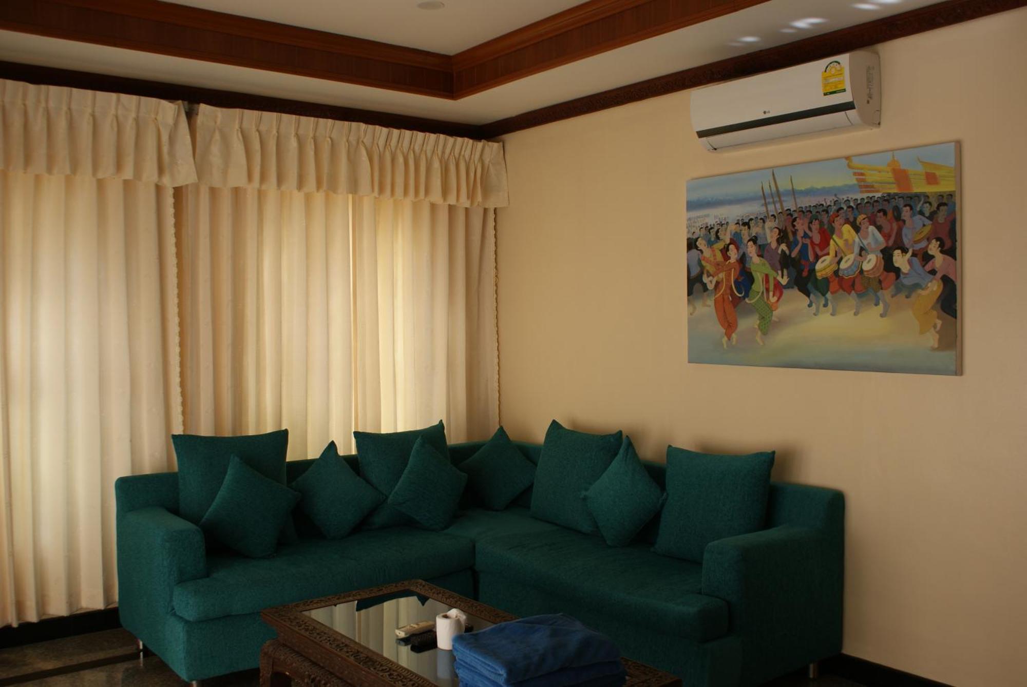 Prince Edouard Apartments & Resort Sha Extra Plus Patong Ngoại thất bức ảnh