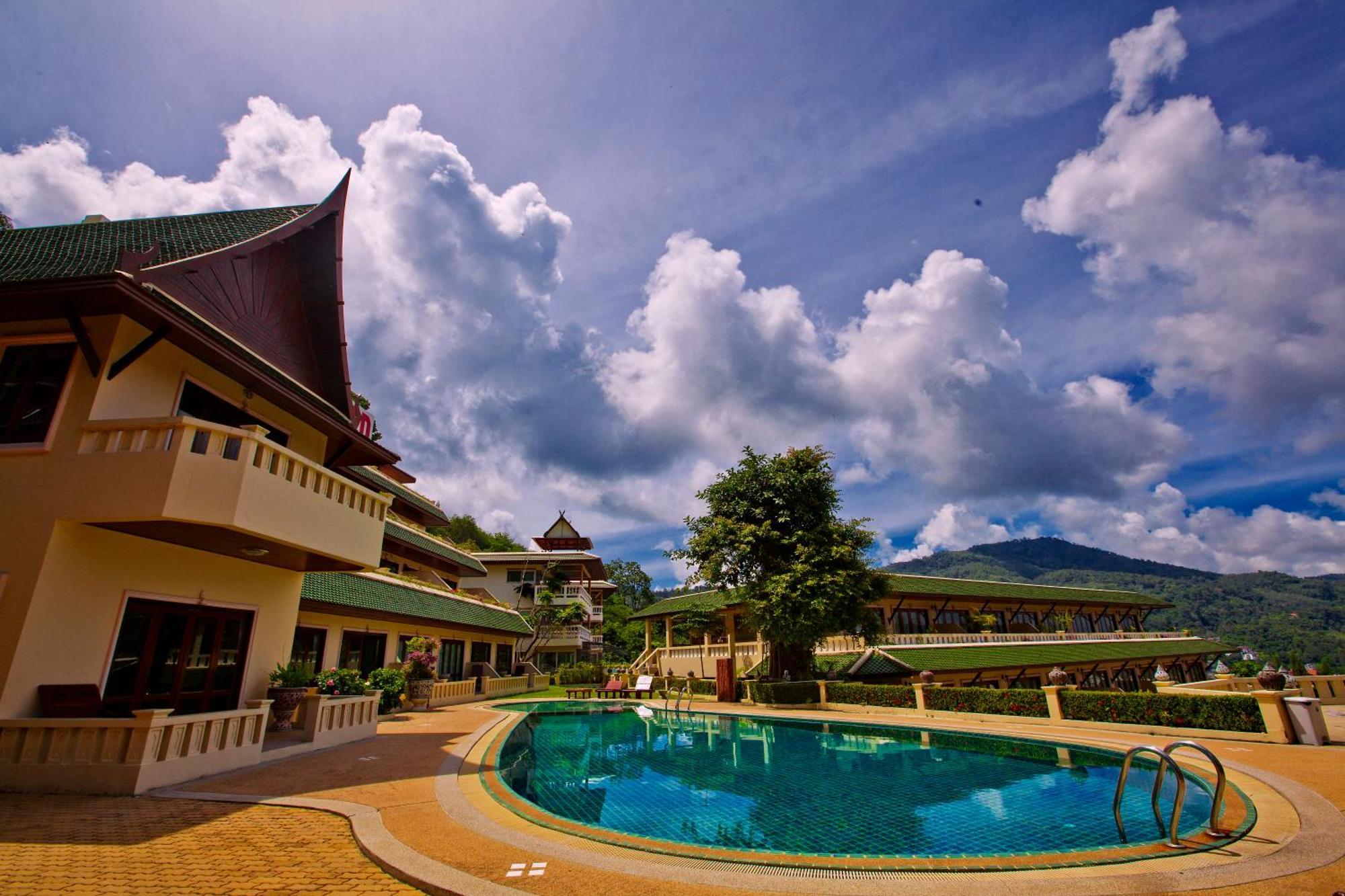 Prince Edouard Apartments & Resort Sha Extra Plus Patong Ngoại thất bức ảnh